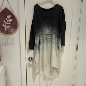 Raquel Allegra Black and Gray Tie Dye Tunic Top Small
